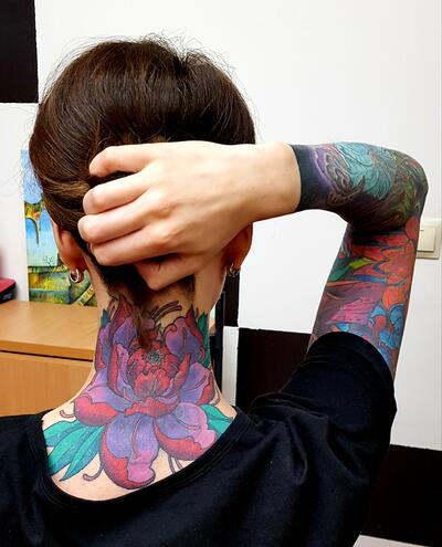 Cvetok i rukav (cover up)