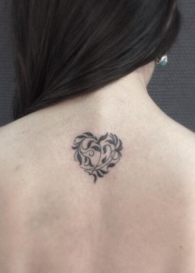 Tatu serdce na spine
