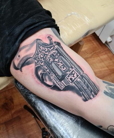 Revolver