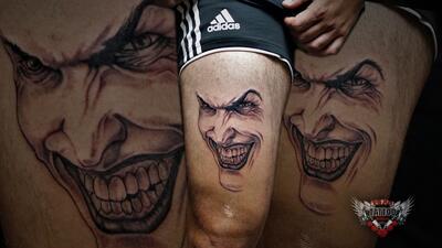 Tatu dzhoker na noge