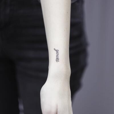 Mini tatu nadpis zapyaste