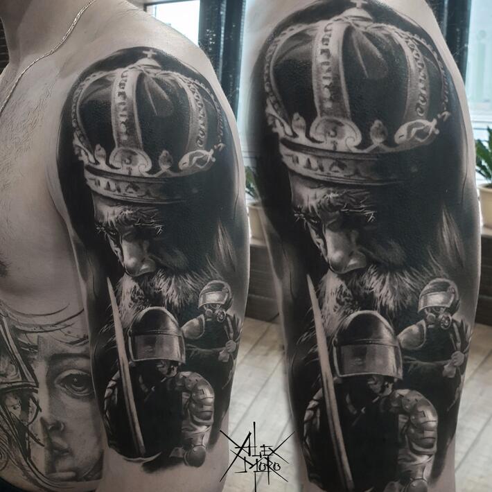 com/alexmoro_tattoo  
#huitatattoo #worldfamousink 
расходники и оборудование тут http://shop