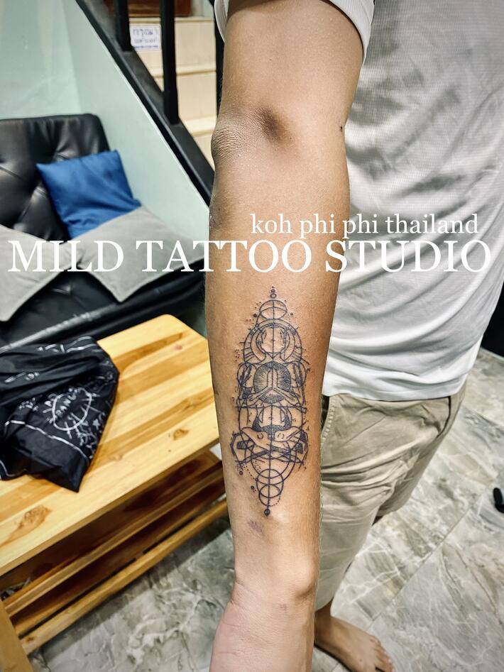 com/mildtattoophiphi
https://instagram