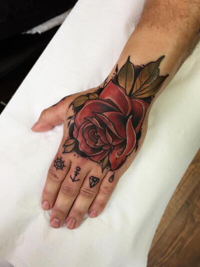 GUERRA TATTOO!