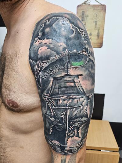 Korabl (Cover up)