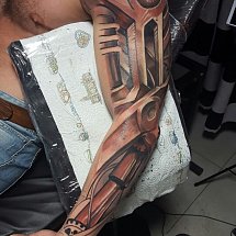 Evgeniy Oleynik 1