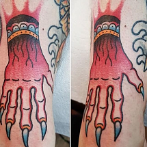 Tribo Tattoo & Piercing 1