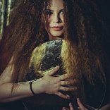 Elina Bovami